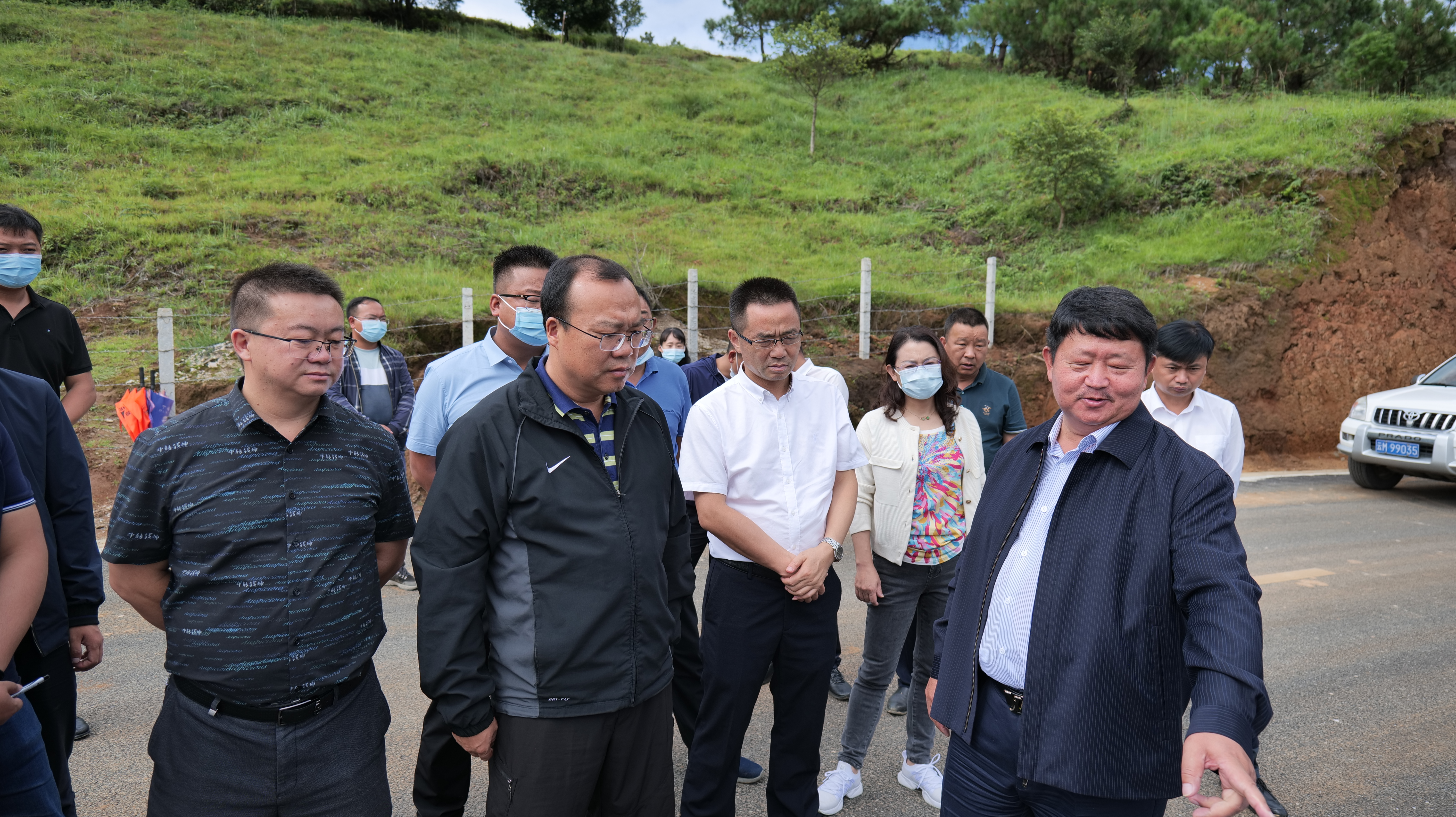 保山市委書記楊軍一行蒞臨東山國際康養(yǎng)度假區(qū)調(diào)研指導